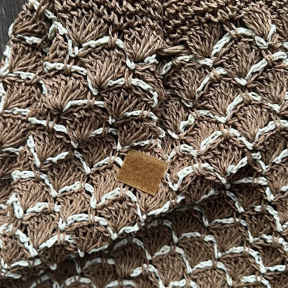 Cute Brown Bag - Traditional Backpack - Picture 3 of 3